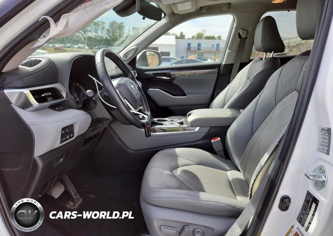 2022 Toyota Highlander Platinum VIN:5TDFZRBH9NS173494 - 7