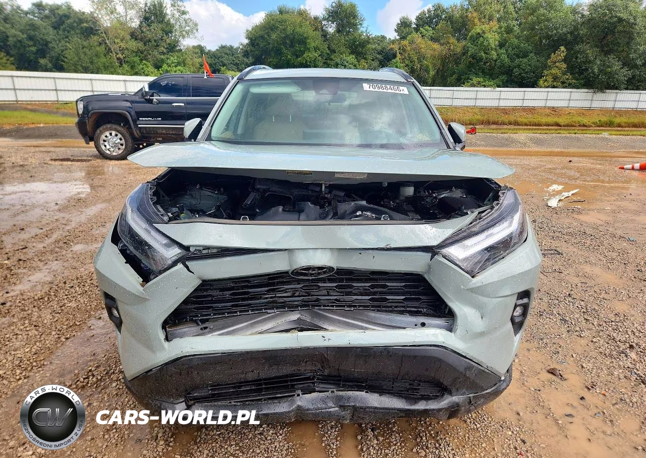 2023 Toyota Rav4 Xle Premium VIN:2T3A1RFV3PW383477 - 5