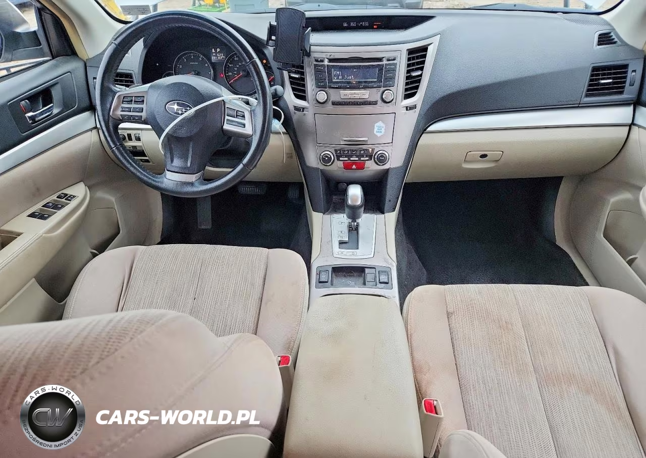 2013 Subaru Outback 2.5I Premium VIN:4S4BRBCC4D3222802 - 8