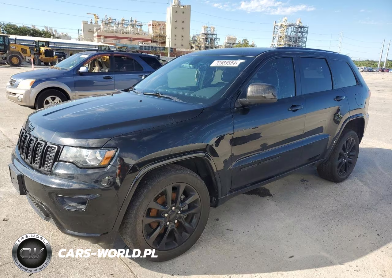 2018 Jeep Grand Cherokee Laredo – zdjęcie 1 z 14