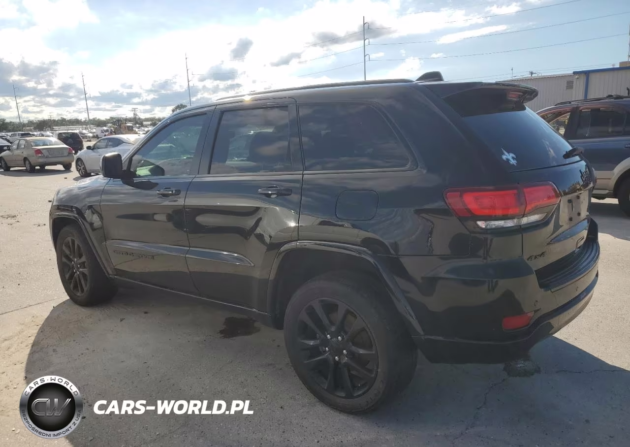 2018 Jeep Grand Cherokee Laredo VIN:1C4RJFAG4JC170252 - 2