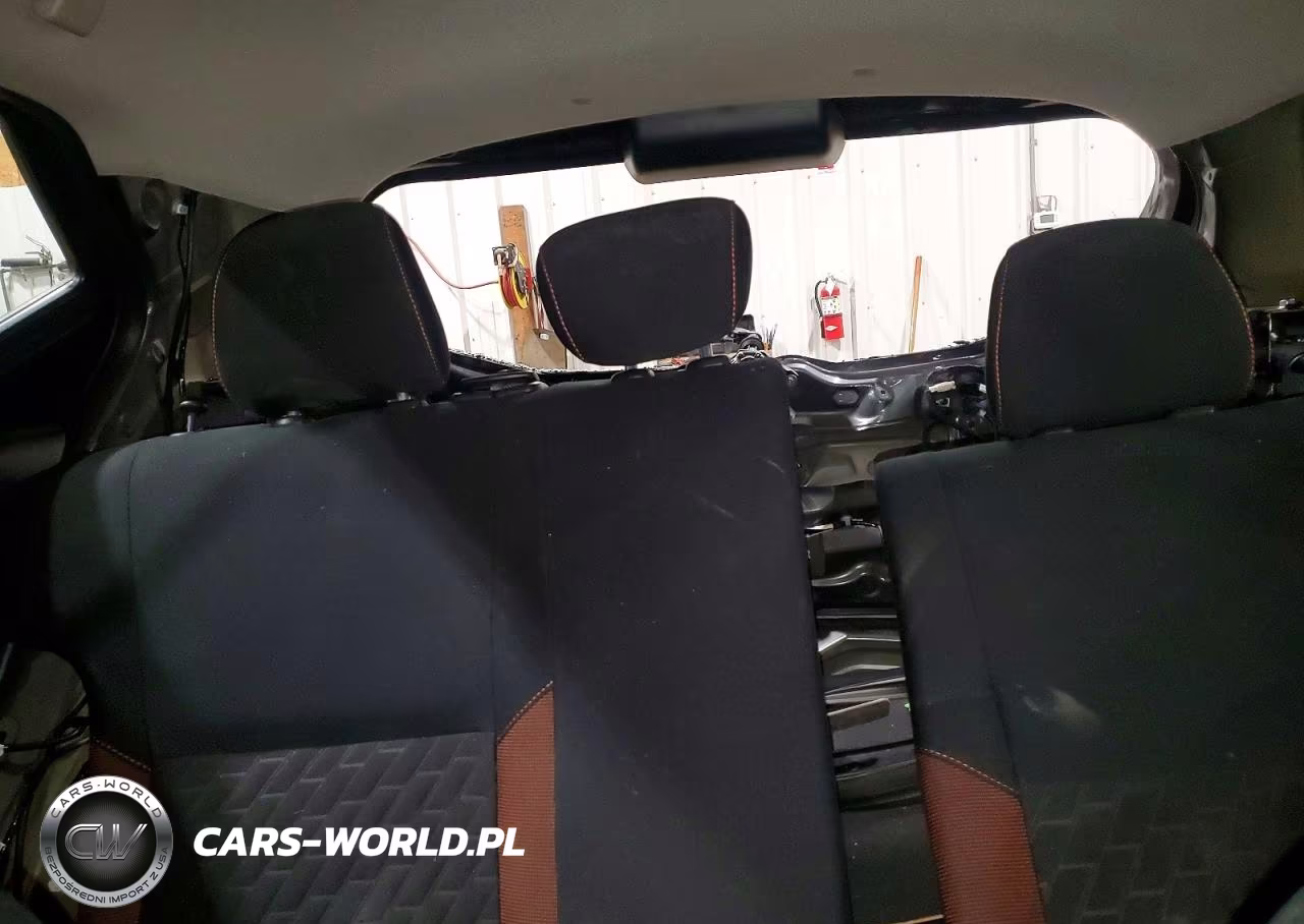2021 Nissan Kicks Sr VIN:3N1CP5DV2ML512074 - 10