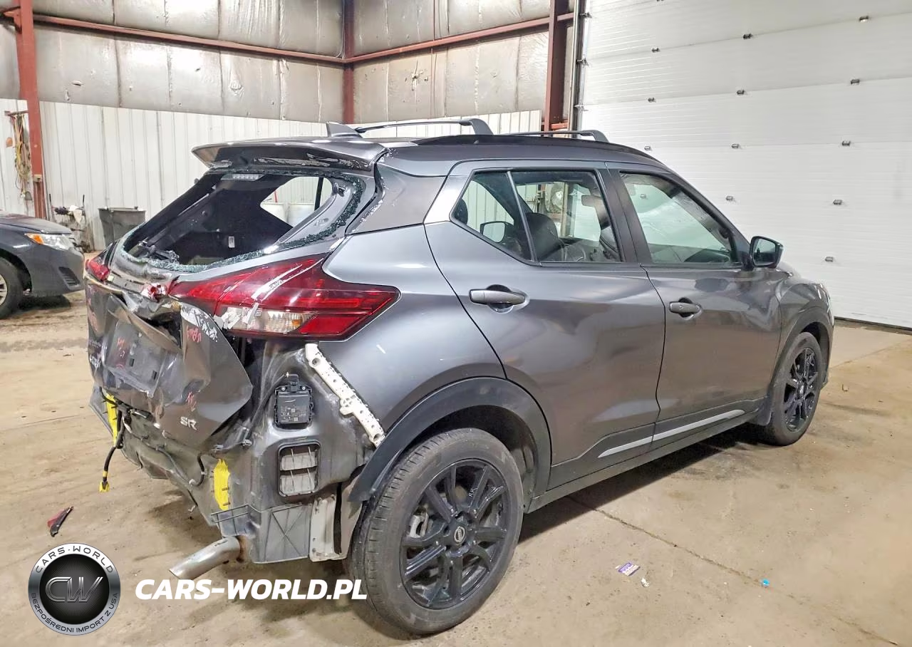 2021 Nissan Kicks Sr VIN:3N1CP5DV2ML512074 - 3