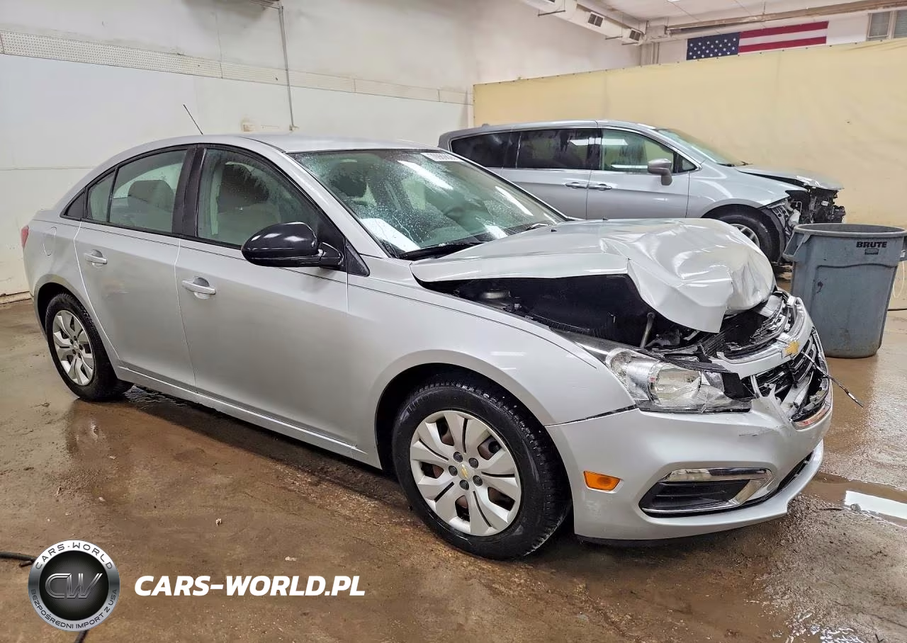 2016 Chevrolet Cruze Limited Ls VIN:1G1PC5SH1G7206217 - 4