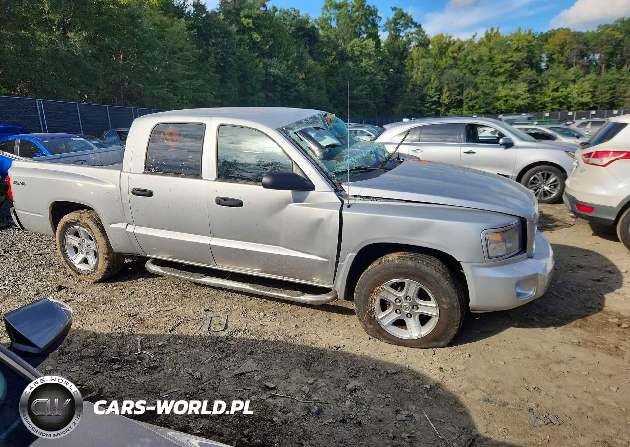 2011 Dodge Dakota Slt VIN:1D7RW3GK1BS537097 - 4
