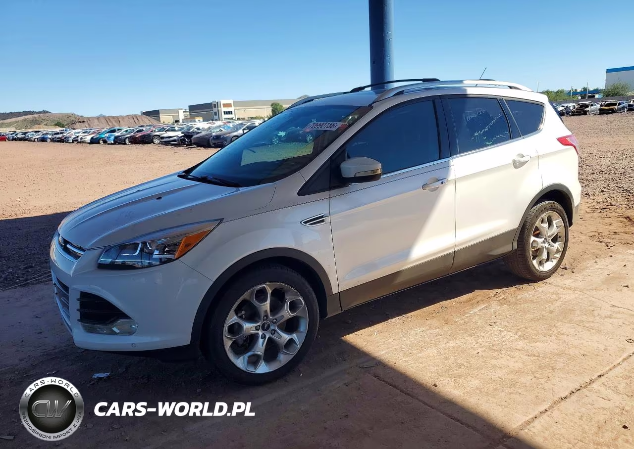2013 Ford Escape Titanium – zdjęcie 1 z 13