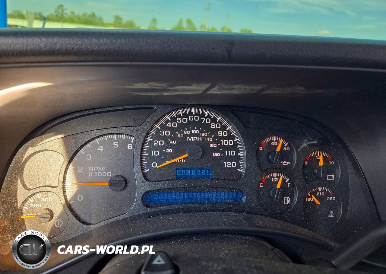 2005 Chevrolet Silverado C1500 VIN:1GCEC19Z15Z298694 - 9
