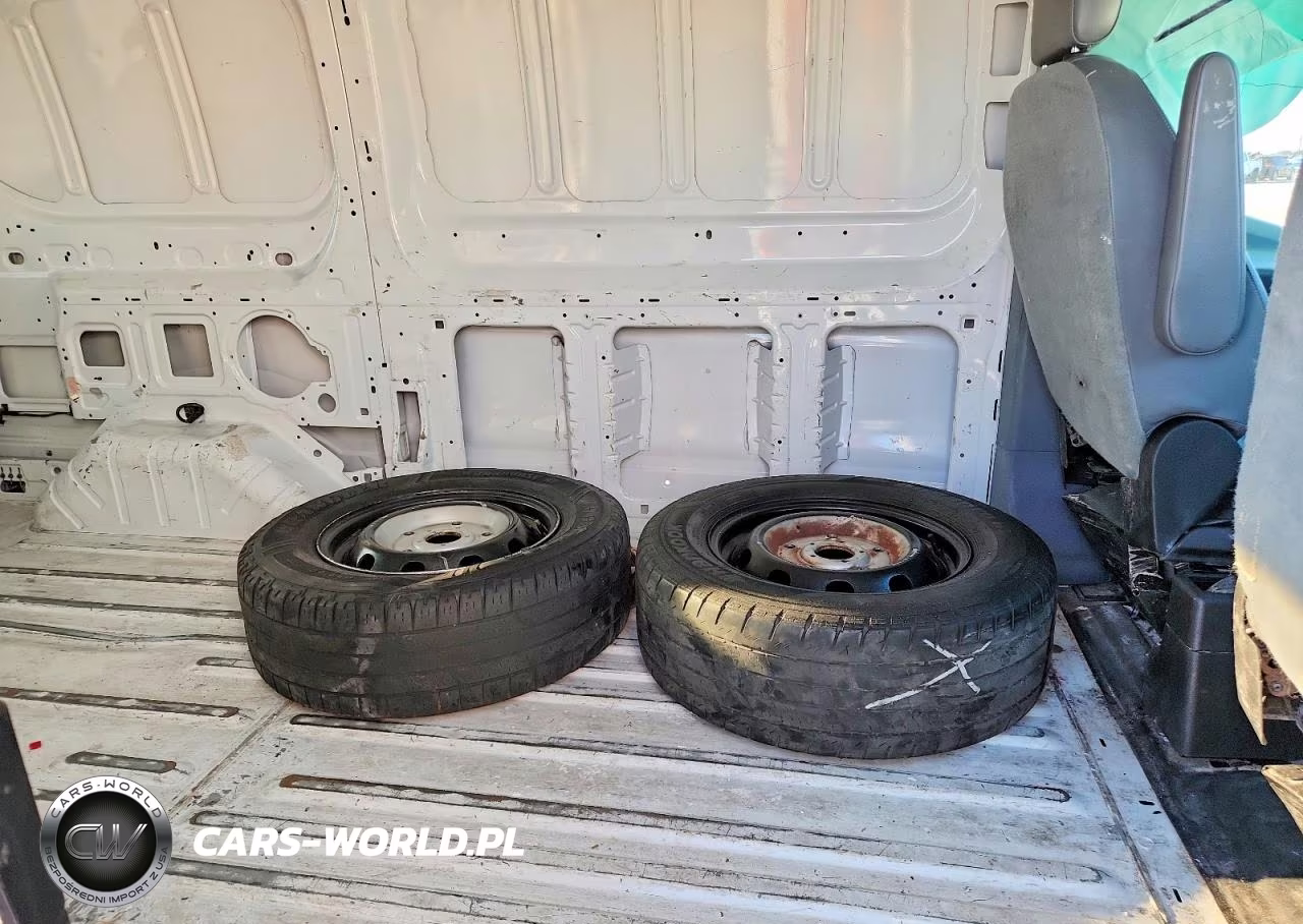 2019 Ford Transit 250 Delivery Van VIN:1FTYR1ZM5KKA01642 - 11