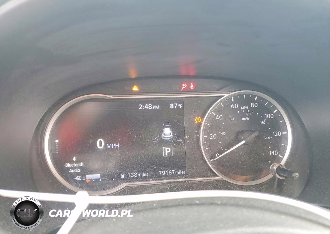 2019 Nissan Kicks Sr VIN:3N1CP5CU8KL513168 - 9
