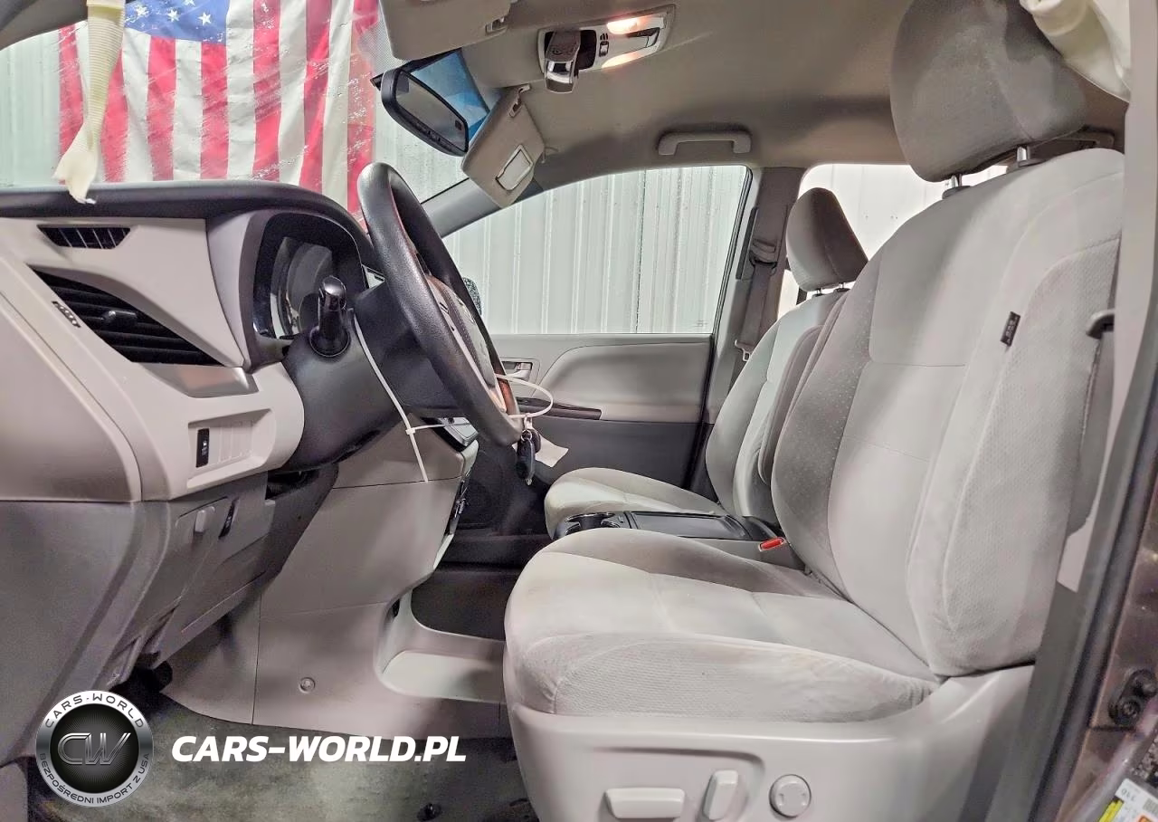 2015 Toyota Sienna Le VIN:5TDKK3DCXFS646418 - 7