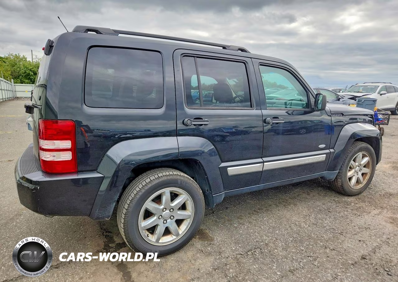 2012 Jeep Liberty Sport VIN:1C4PJMAK2CW195958 - 3