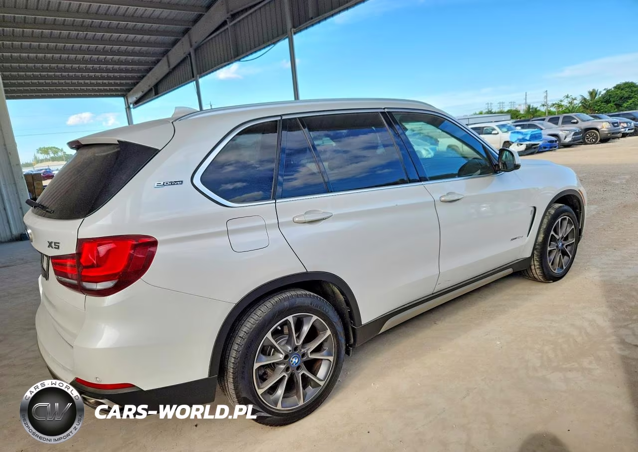2018 BMW X5 Xdr40E VIN:5UXKT0C5XJ0W02637 - 3