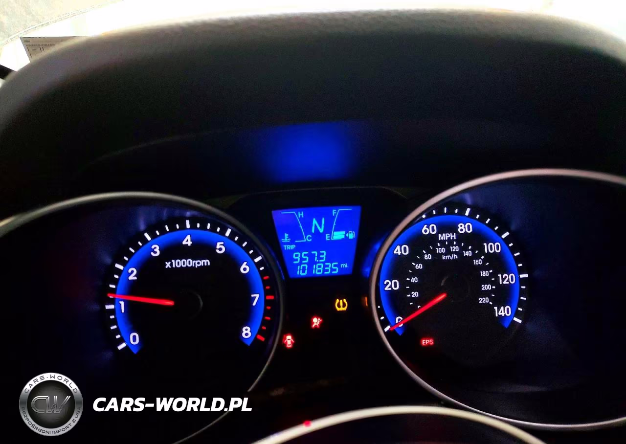 2011 Hyundai Tucson Gls VIN:KM8JUCAC7BU200352 - 9