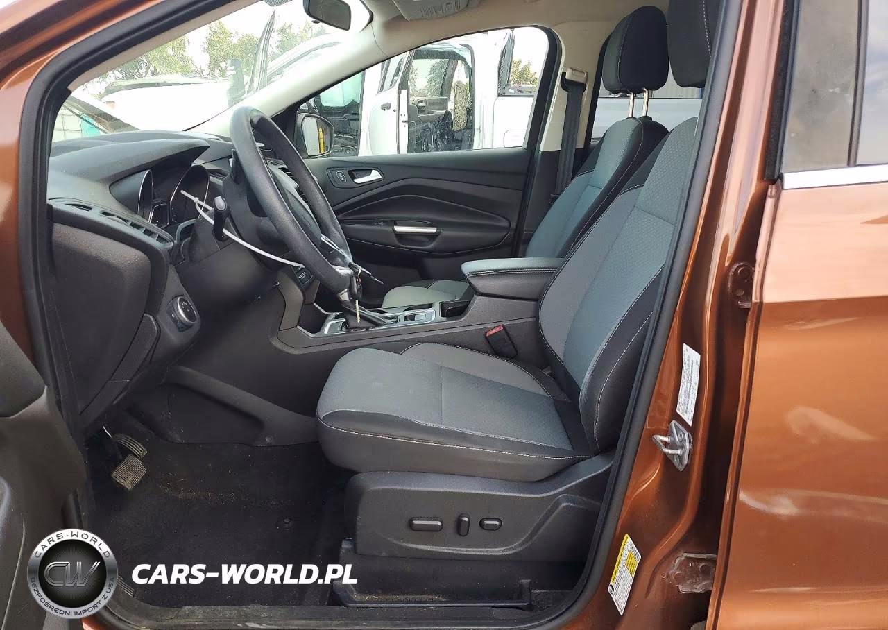 2017 Ford Escape Se VIN:1FMCU9G91HUB98307 - 7