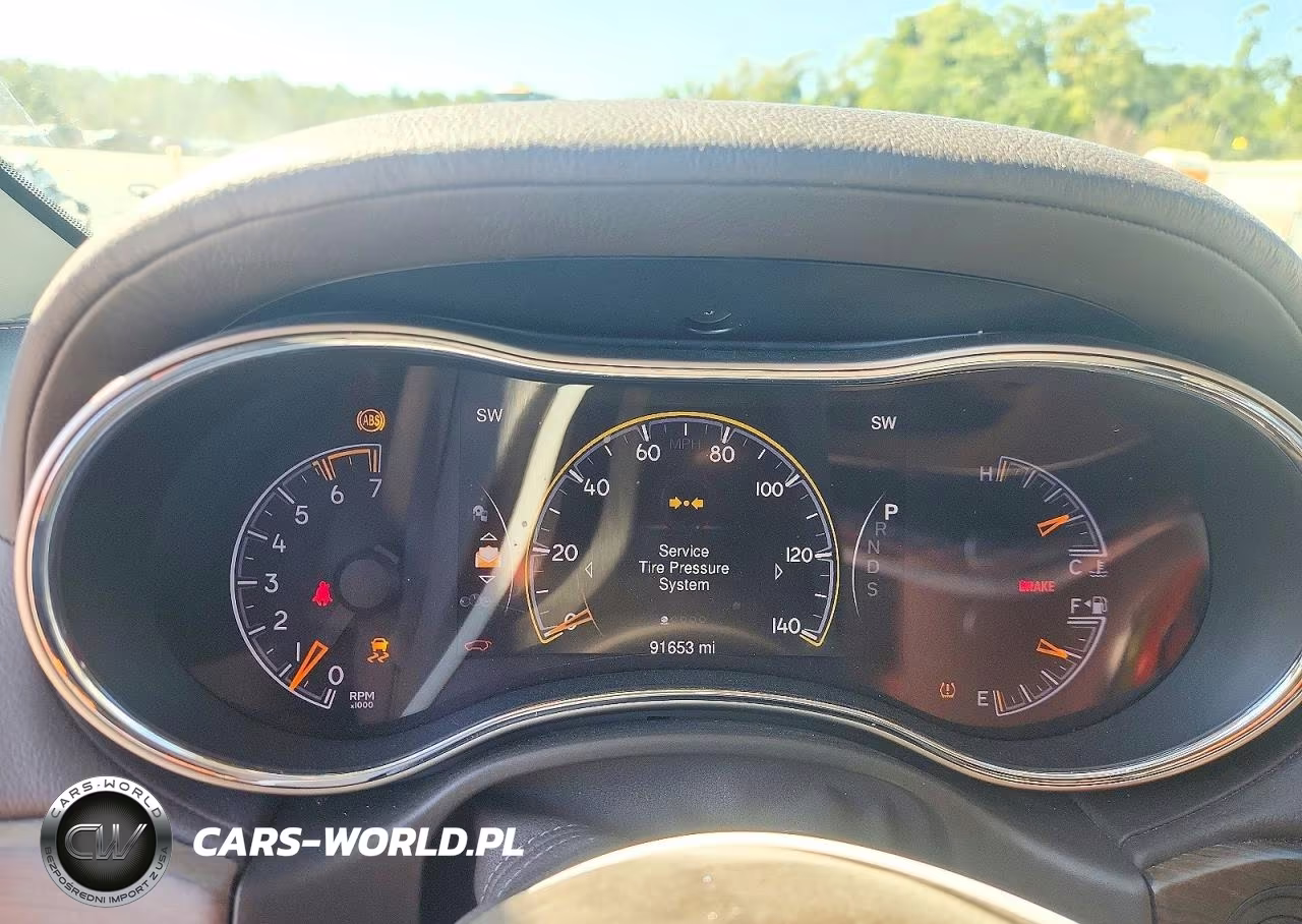 2014 Jeep Grand Cherokee Overland VIN:1C4RJFCT4EC125263 - 9