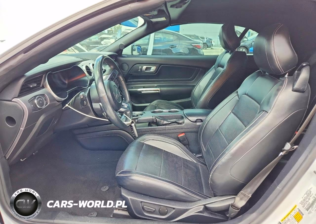 2020 Ford Mustang VIN:1FATP8UH8L5161880 - 7