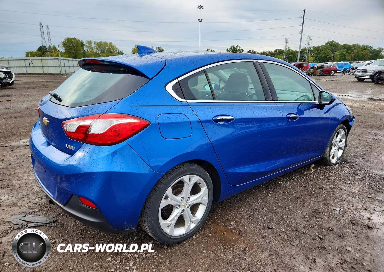2017 Chevrolet Cruze Premier VIN:3G1BF6SM9HS522973 - 3