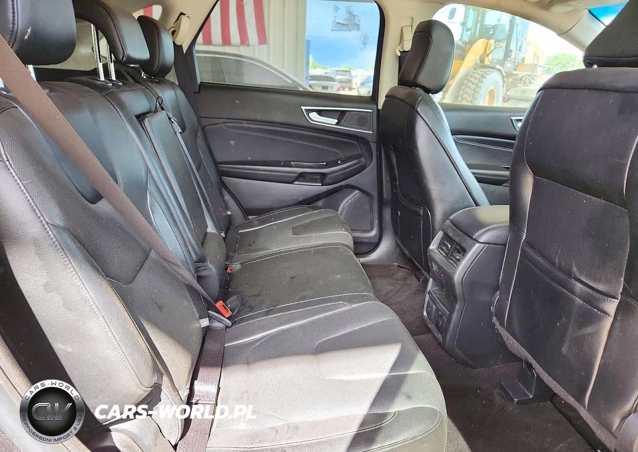 2020 Ford Edge Titanium VIN:2FMPK3K90LBA55908 - 10