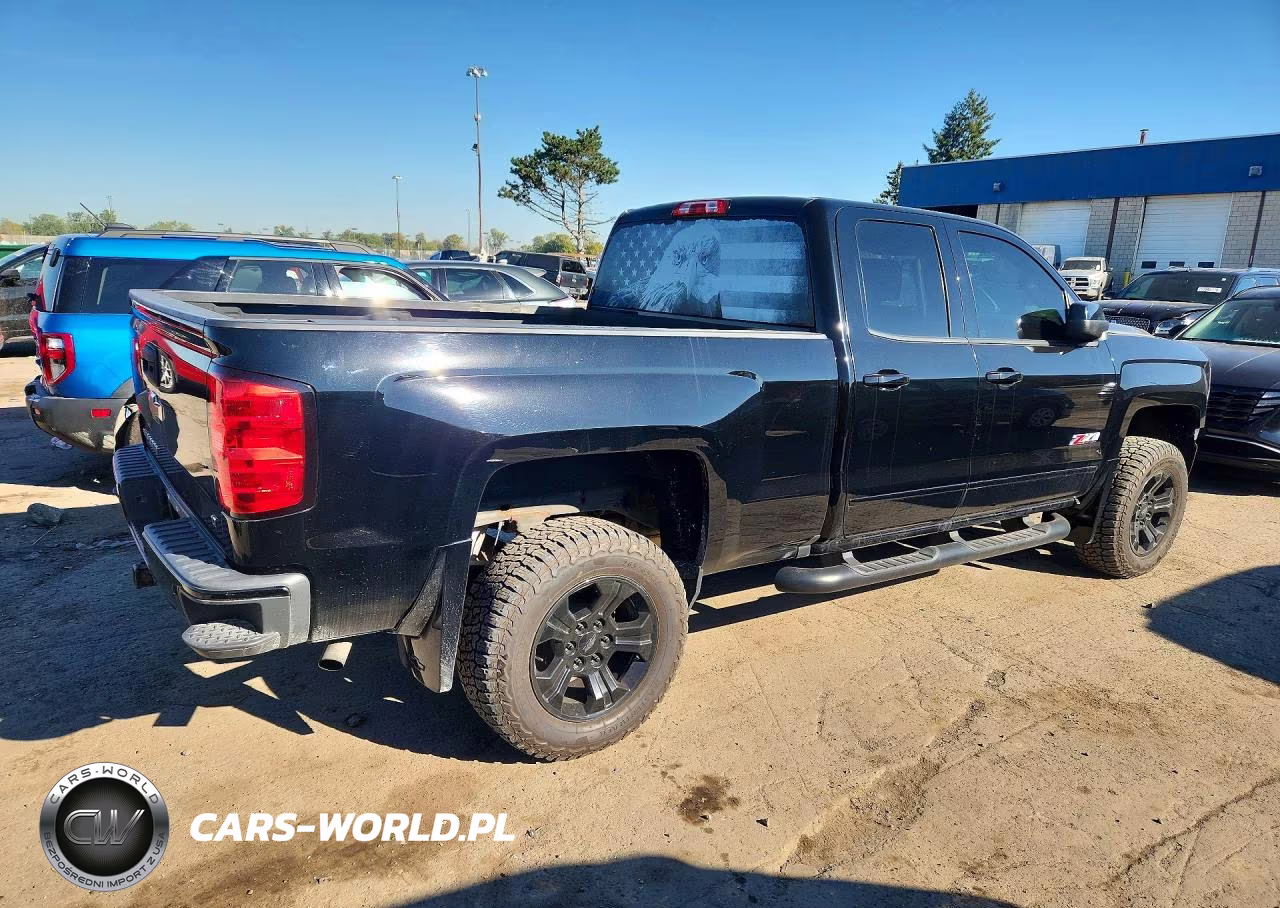 2017 Chevrolet Silverado K1500 Lt VIN:1GCVKREC6HZ323175 - 3