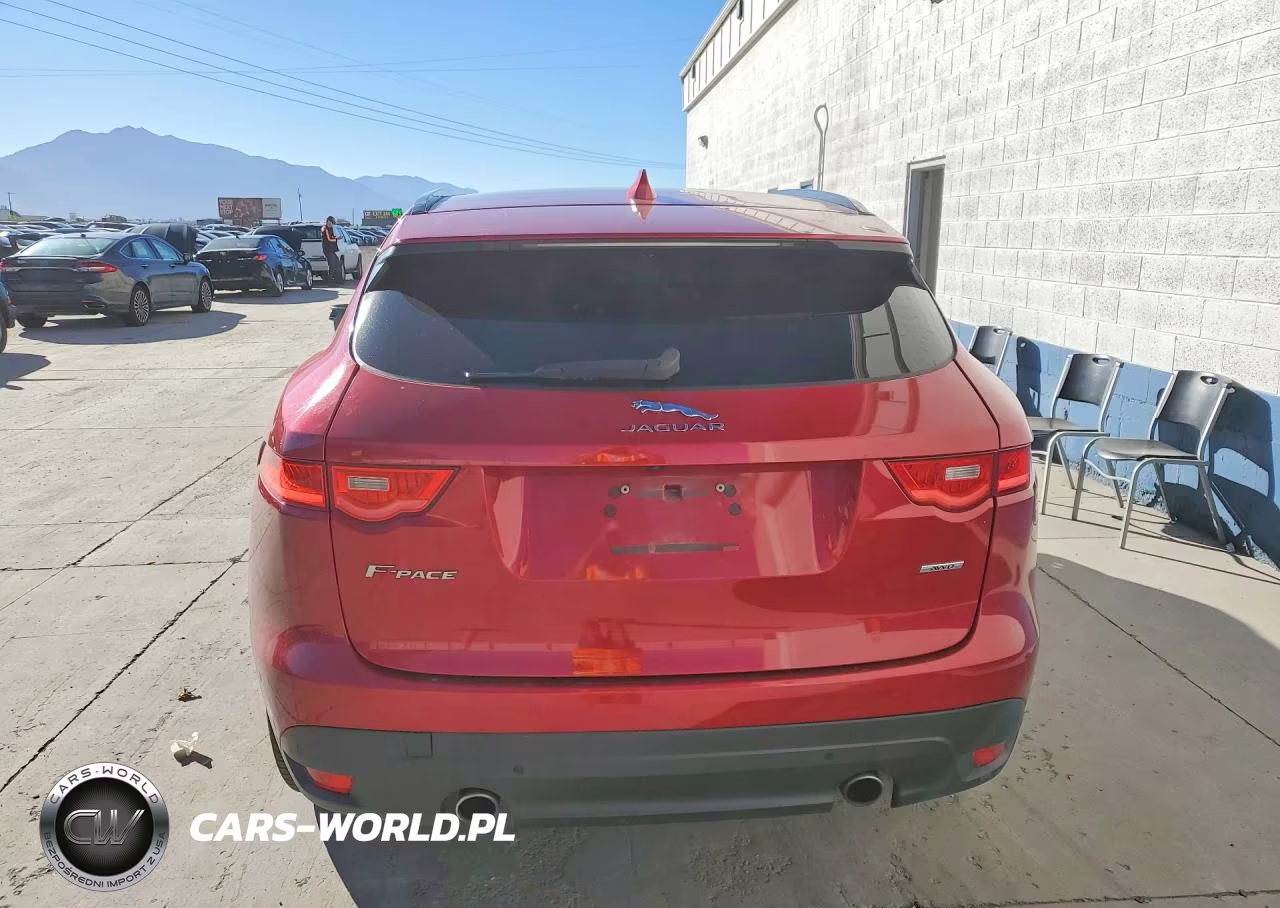 2019 Jaguar F-Pace R - Sport VIN:SADCL2GX6KA352293 - 6