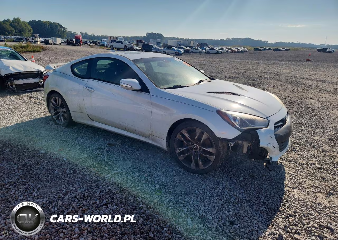 2015 Hyundai Genesis Coupe 3.8 Ultimate VIN:KMHHU6KJ5FU130031 - 4