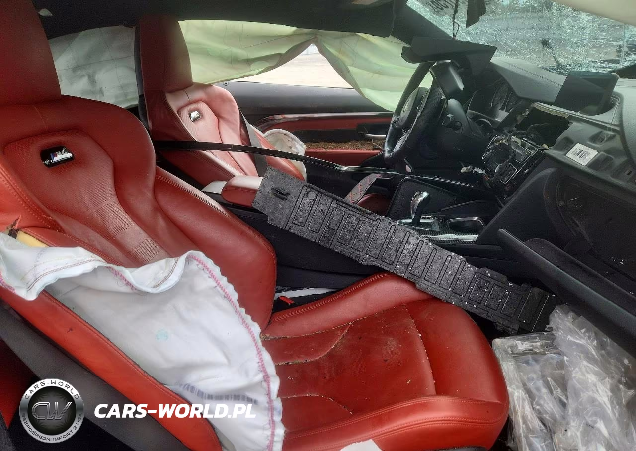 2018 BMW M4 VIN:WBS4Y9C54JAC87288 - 7