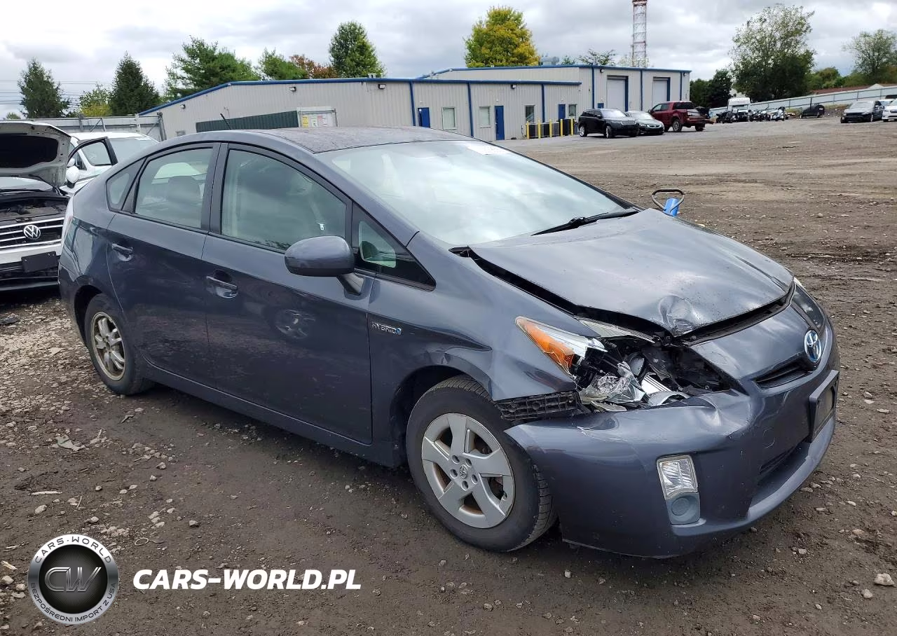 2010 Toyota Prius Iii VIN:JTDKN3DU7A1286109 - 4