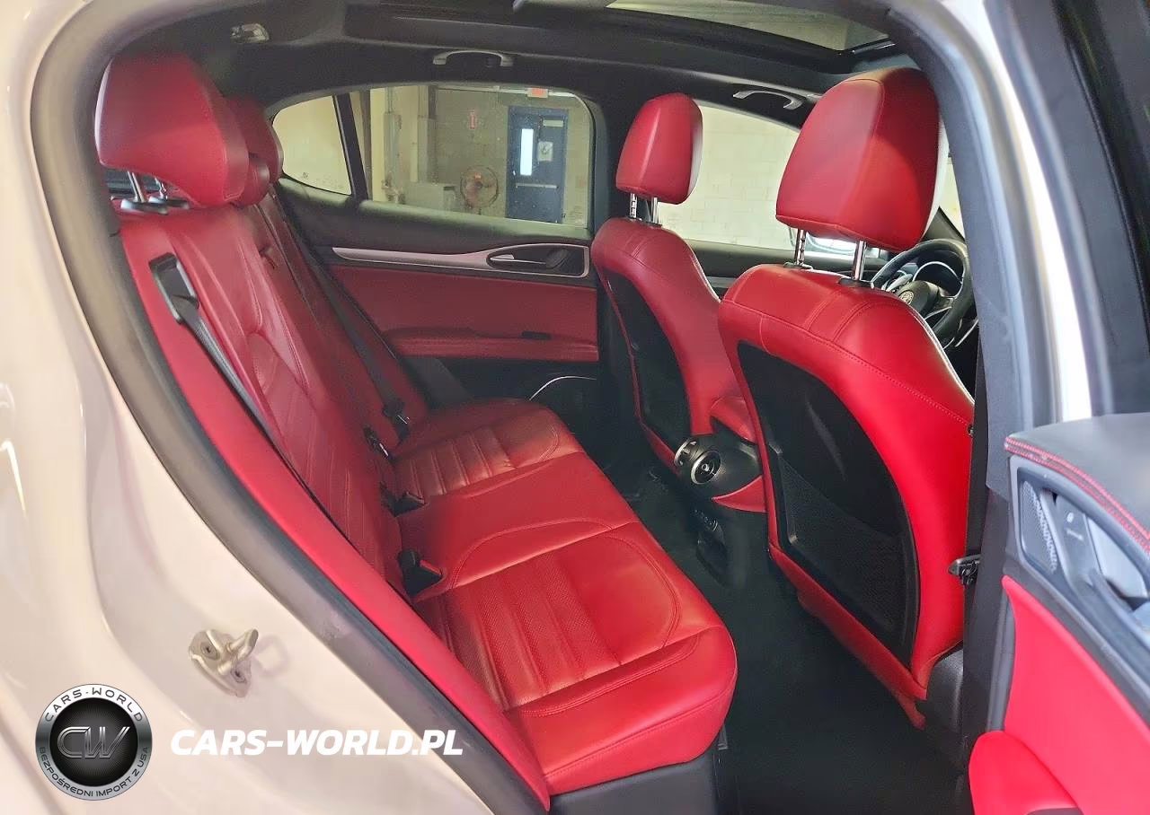2019 Alfa Romeo Stelvio Ti VIN:ZASPAKBN6K7C56970 - 11