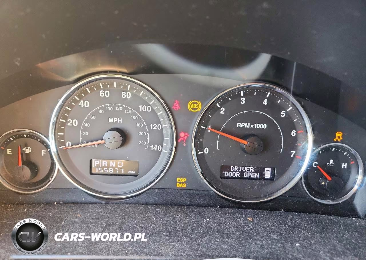 2008 Jeep Commander Sport VIN:1J8HH48K28C167648 - 9