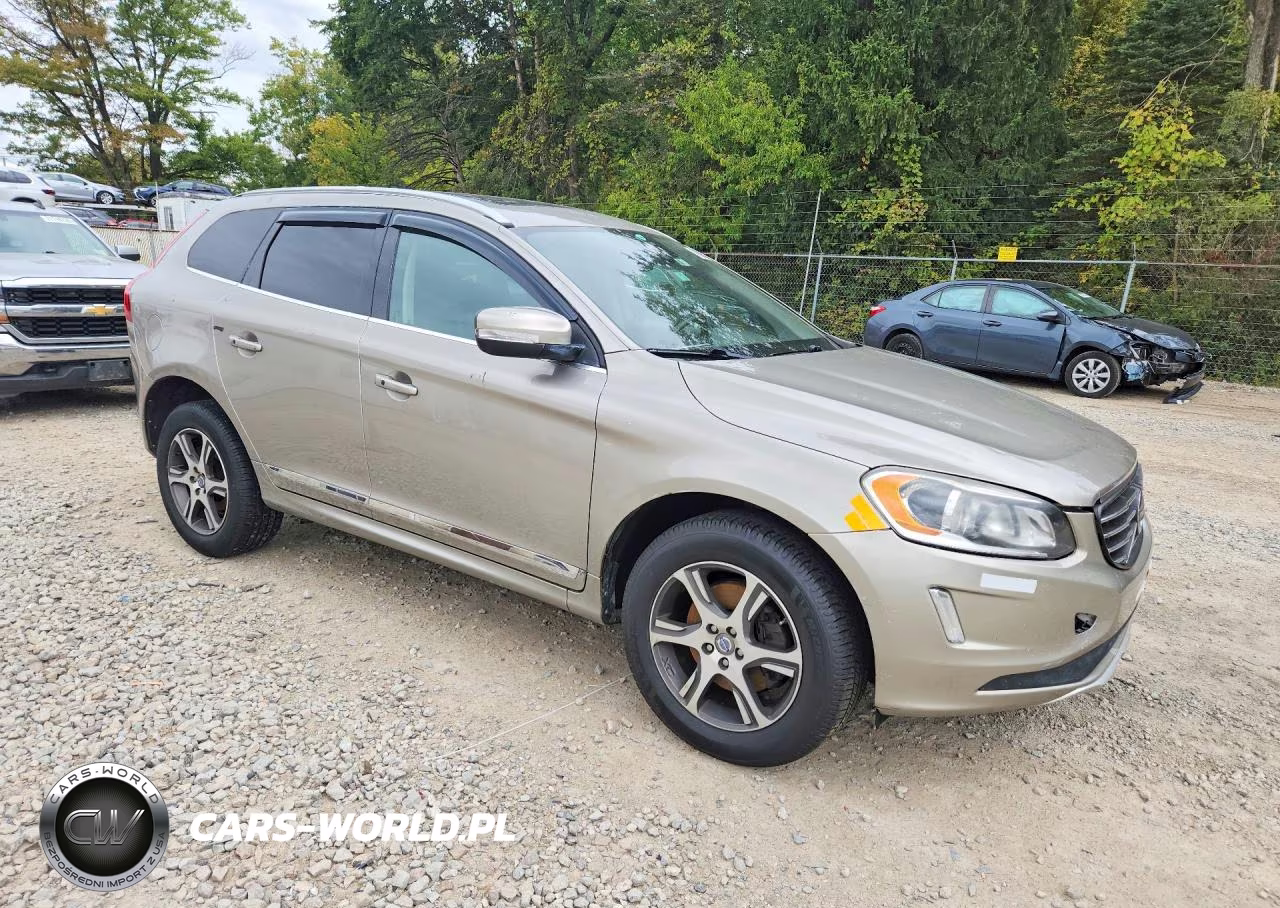 2015 Volvo Xc60 T6 Premier+ VIN:YV4902RC0F2580036 - 4