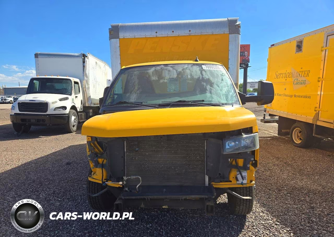 2023 GMC Savana Box Truck VIN:7GZ37TC72PN001976 - 5
