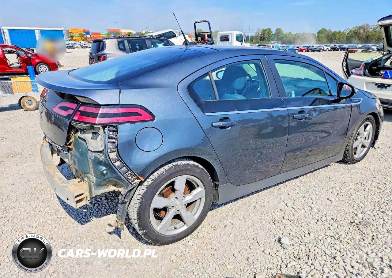 2013 Chevrolet Volt VIN:1G1RE6E43DU110684 - 3
