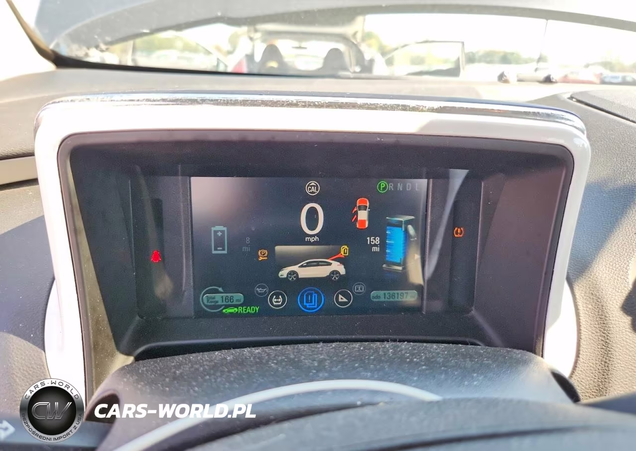 2013 Chevrolet Volt VIN:1G1RE6E43DU110684 - 9