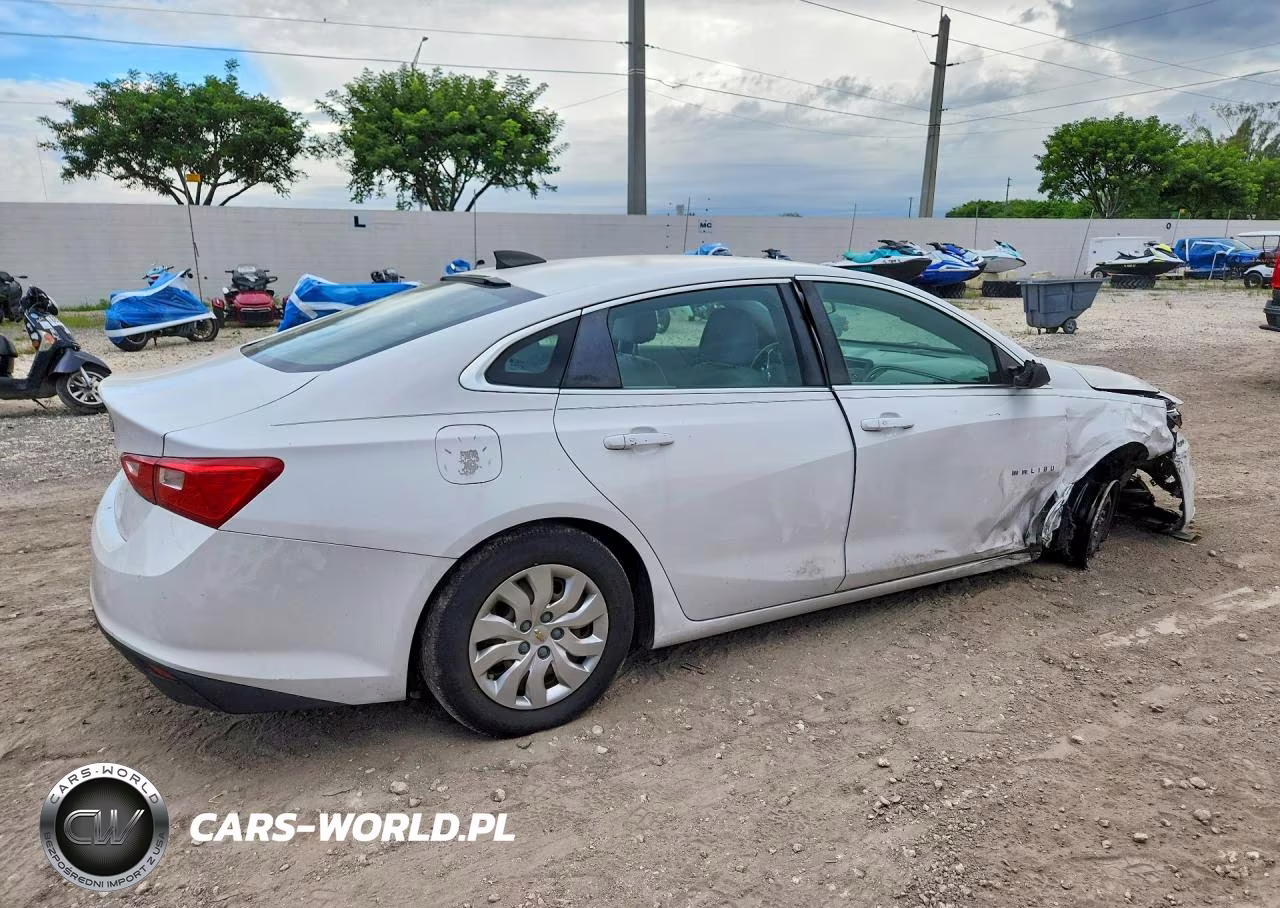 2017 Chevrolet Malibu L VIN:1G1ZA5ST6HF167733 - 3