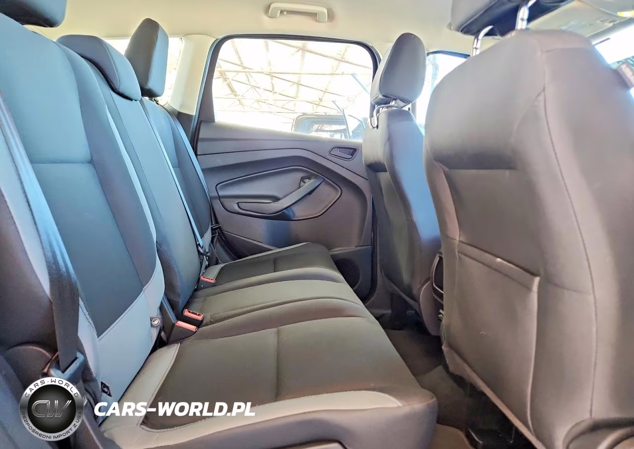 2016 Ford Escape S VIN:1FMCU0F7XGUA03749 - 11