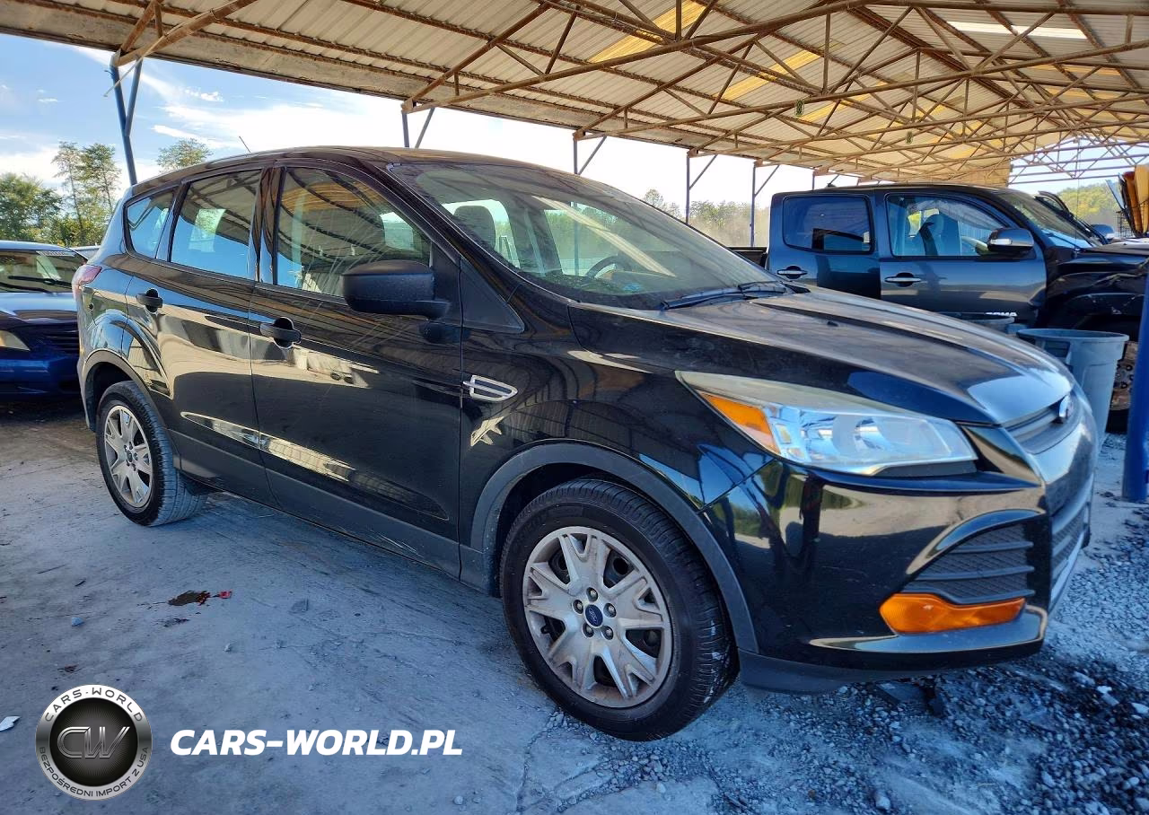 2016 Ford Escape S VIN:1FMCU0F7XGUA03749 - 4