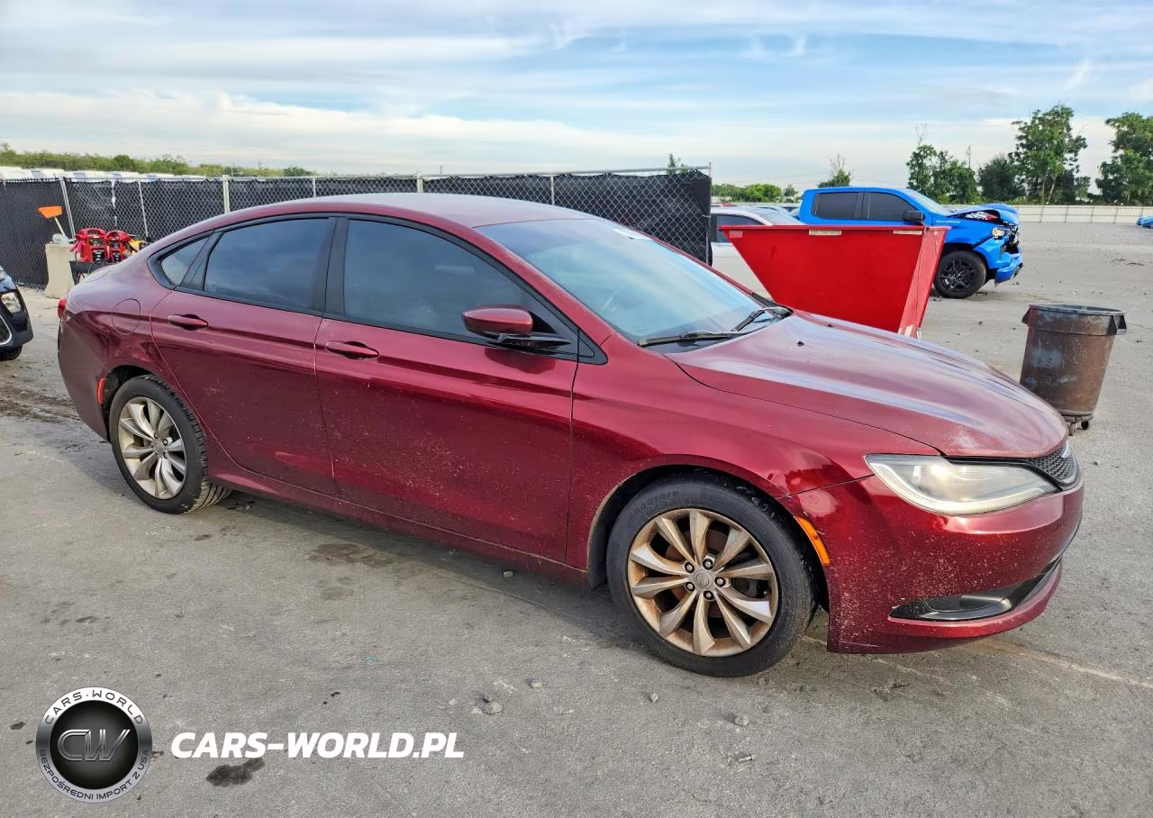 2015 Chrysler 200 S VIN:1C3CCCBB7FN743436 - 4