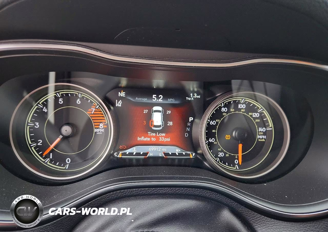 2019 Jeep Cherokee Limited VIN:1C4PJMDX5KD294629 - 9