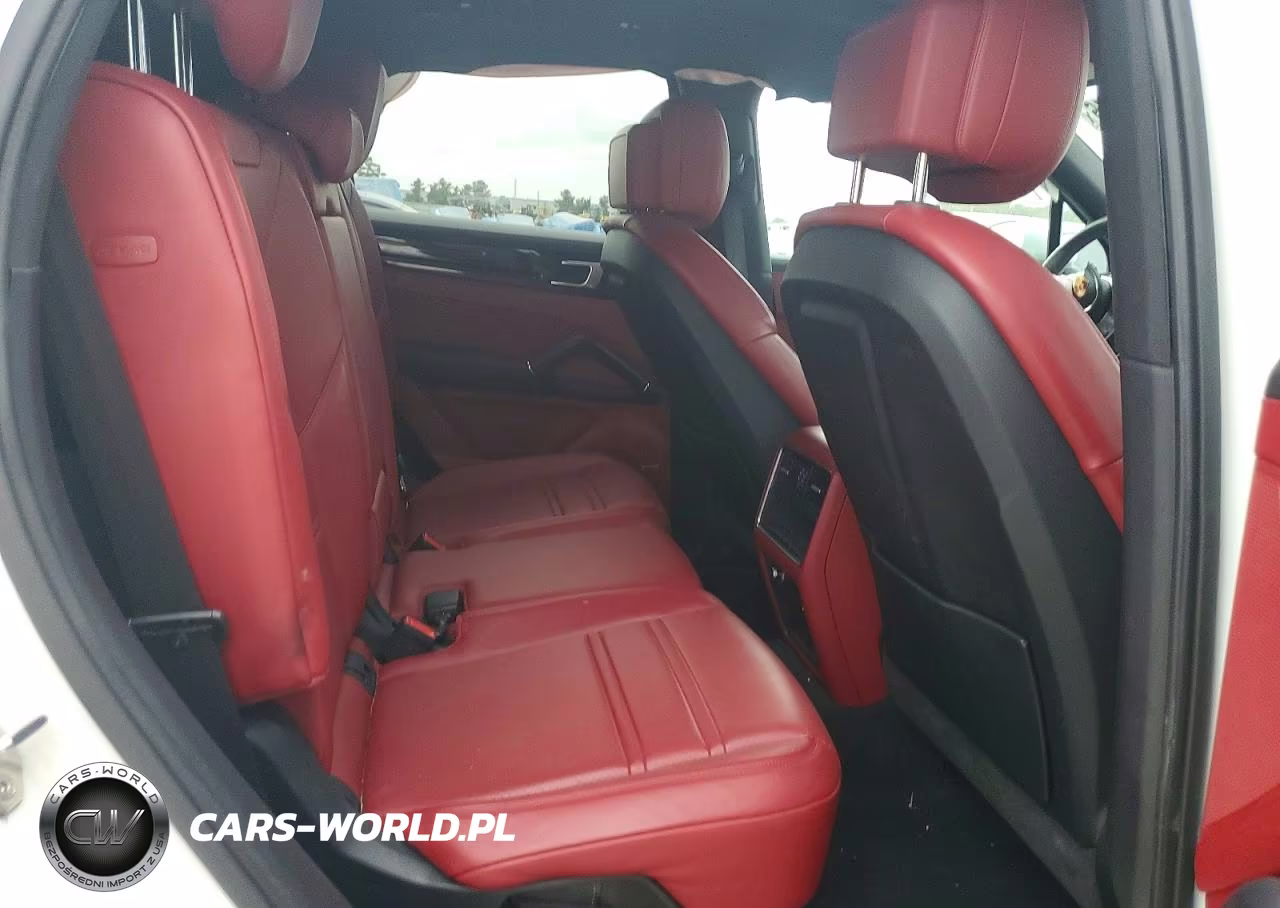 2021 Porsche Cayenne VIN:WP1AA2AYXMDA01526 - 11