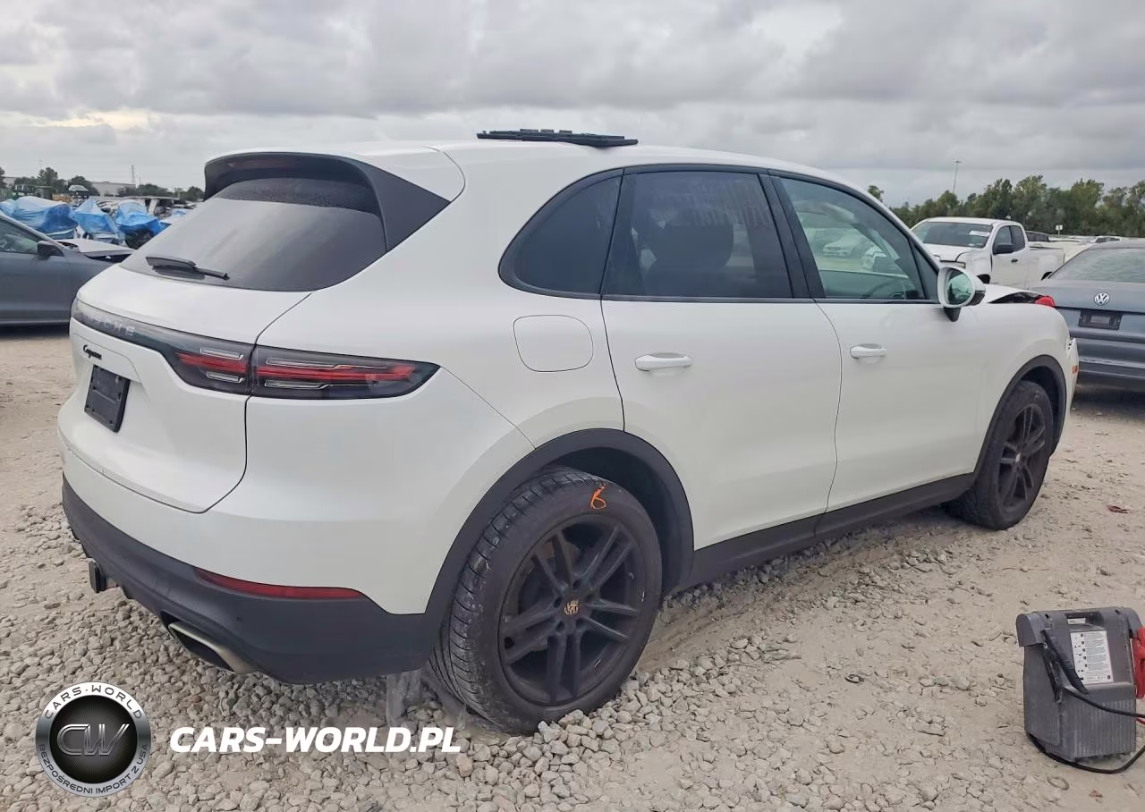 2021 Porsche Cayenne VIN:WP1AA2AYXMDA01526 - 3