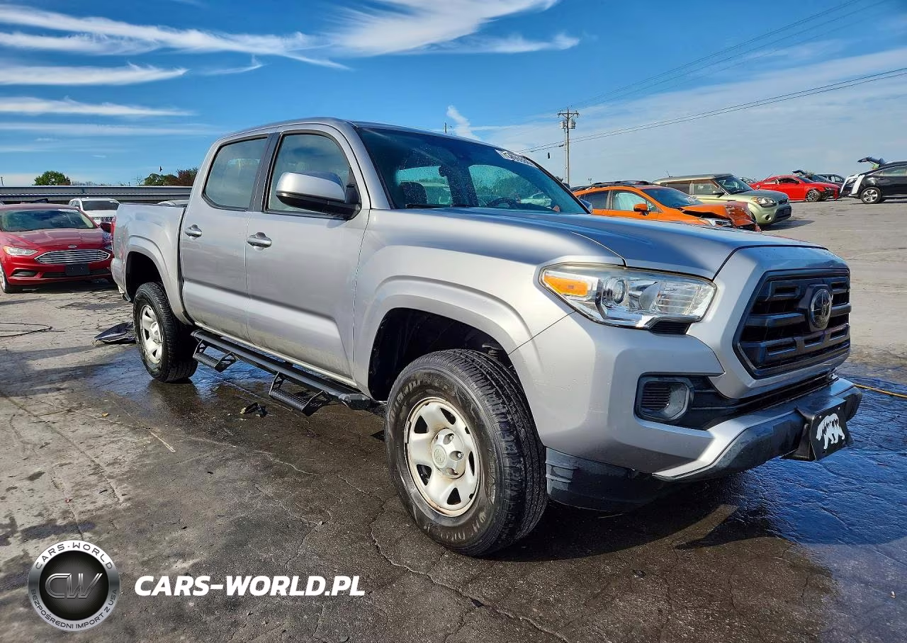 2018 Toyota Tacoma Sr V6 VIN:5TFCZ5AN6JX131758 - 4