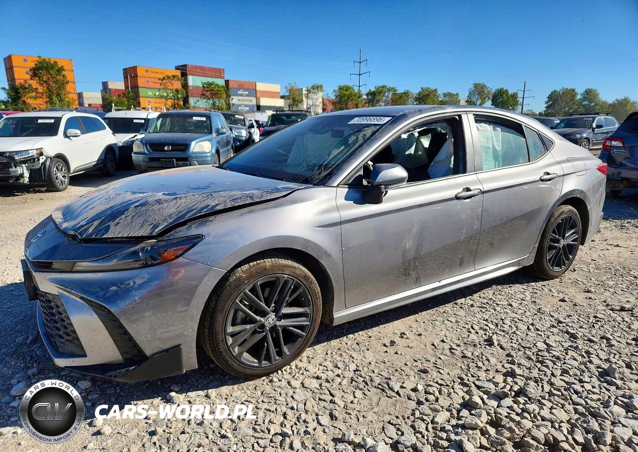 2025 Toyota Camry Se – zdjęcie 1 z 12