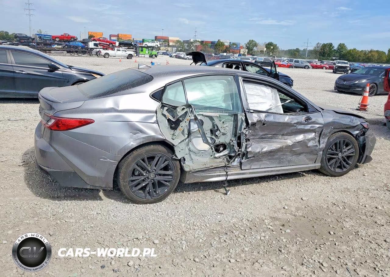 2025 Toyota Camry Se VIN:4T1DAACK6SU599785 - 3