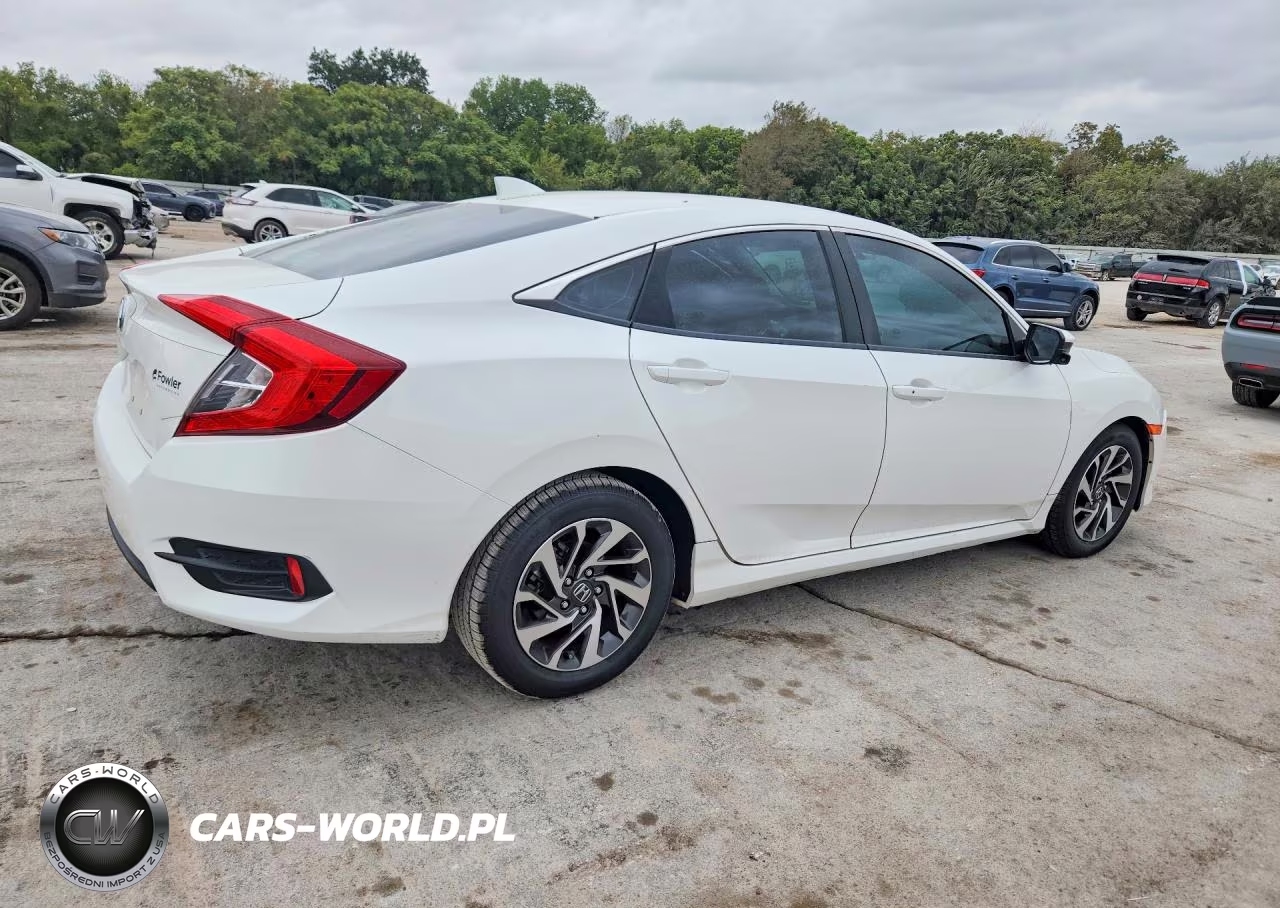 2017 Honda Civic Ex VIN:19XFC2F75HE032267 - 3