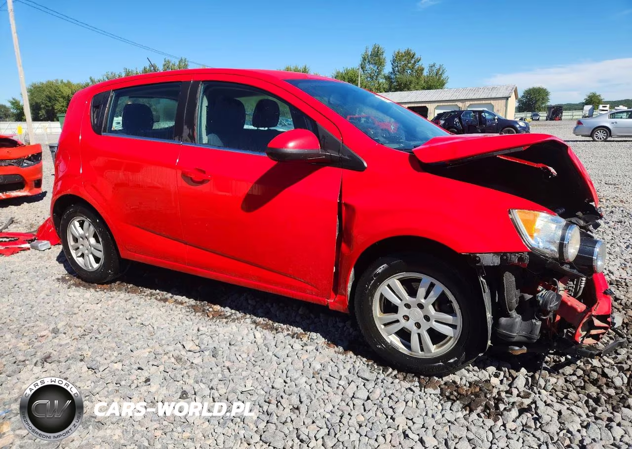 2015 Chevrolet Sonic Lt VIN:1G1JC6SG0F4211685 - 4
