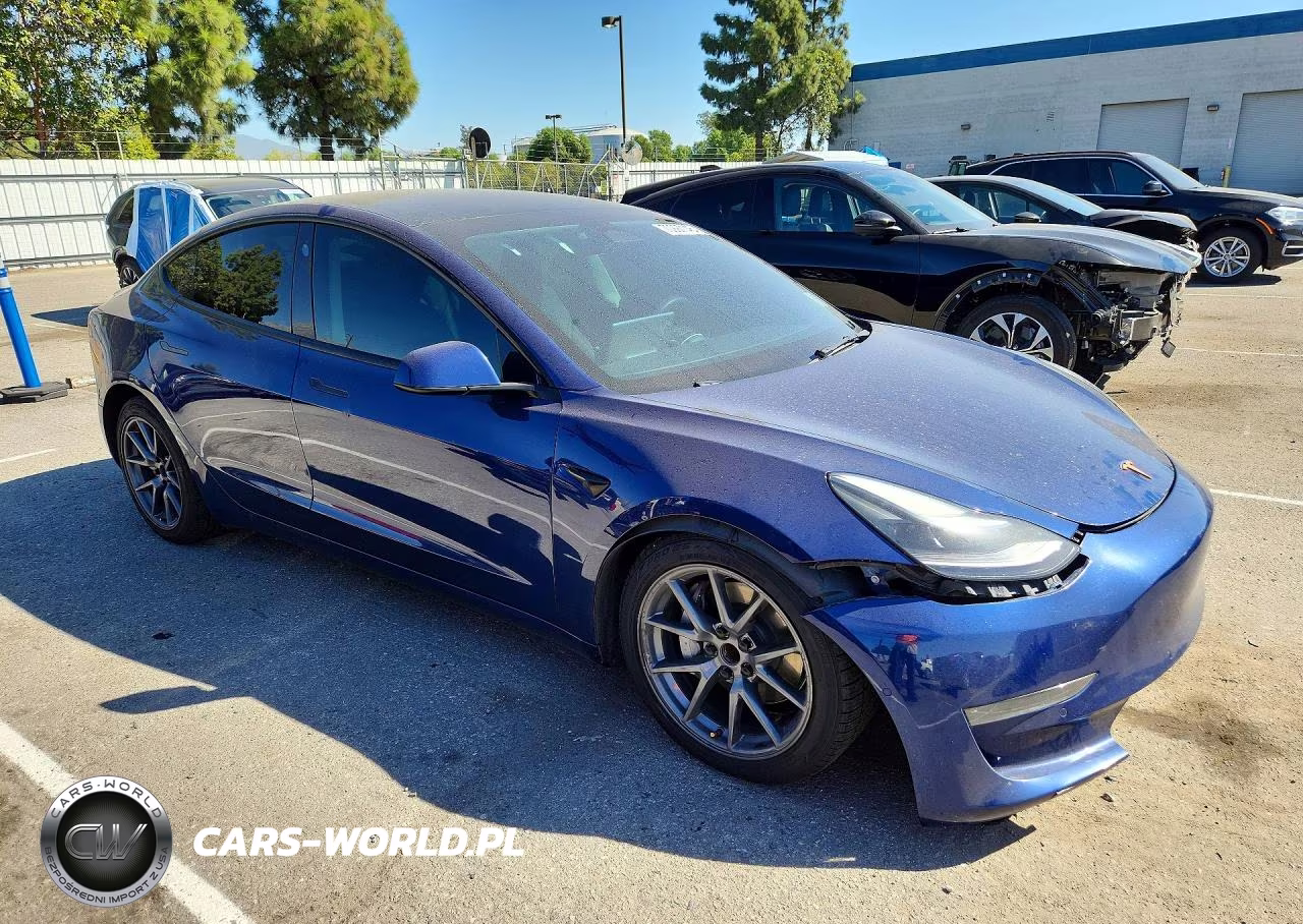 2022 Tesla Model 3 VIN:5YJ3E1EA5NF306481 - 4