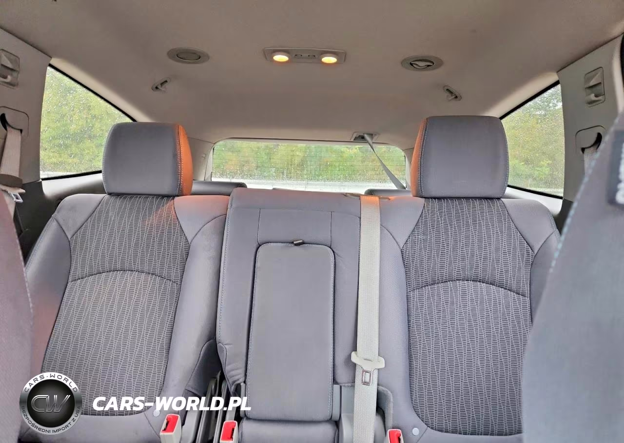 2013 Chevrolet Traverse Ls VIN:1GNKVFKD5DJ205219 - 10