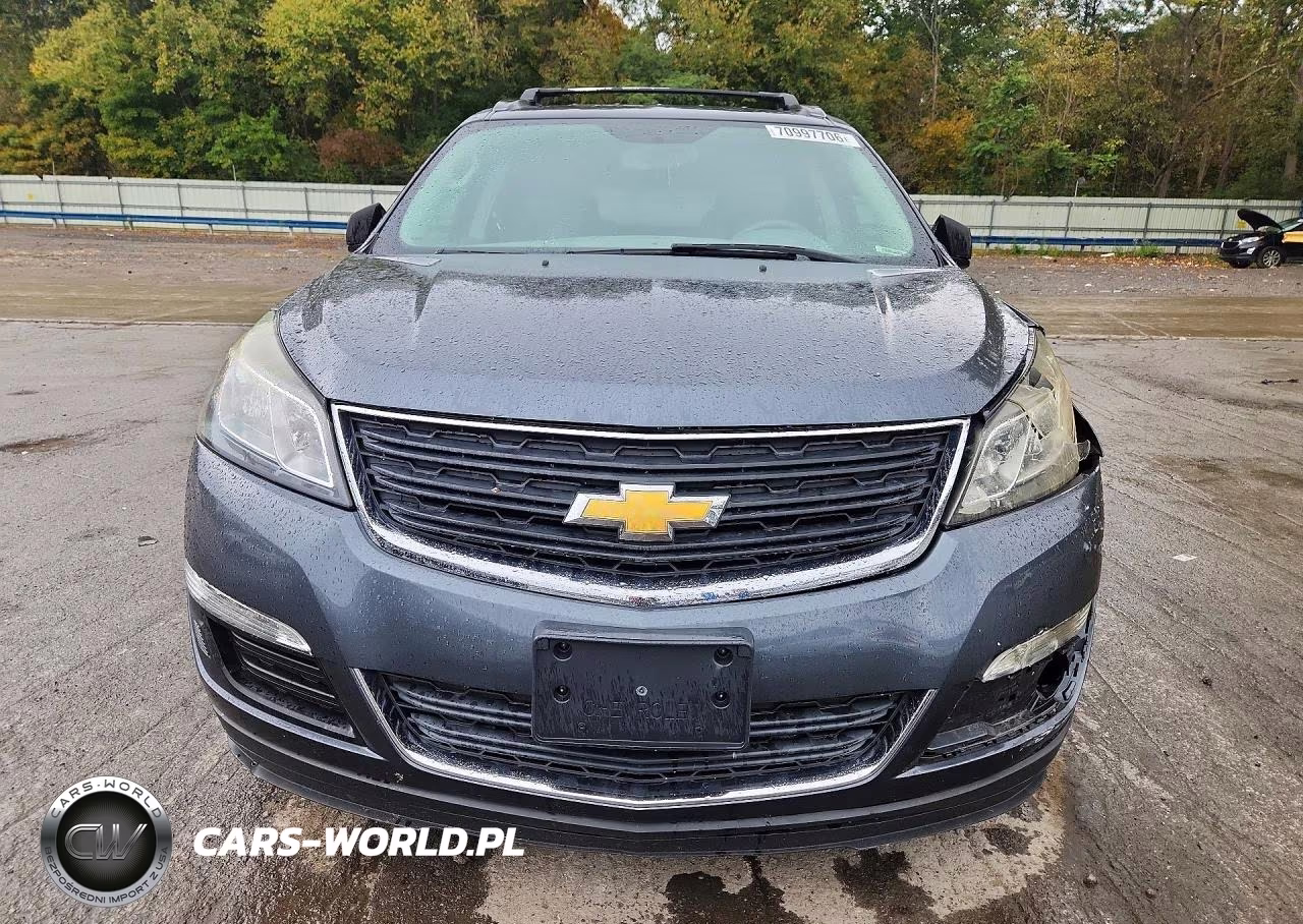 2013 Chevrolet Traverse Ls VIN:1GNKVFKD5DJ205219 - 5