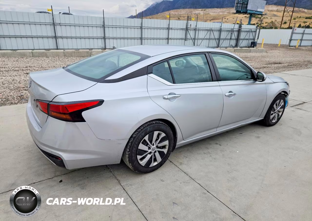 2023 Nissan Altima S VIN:1N4BL4BV8PN373144 - 3