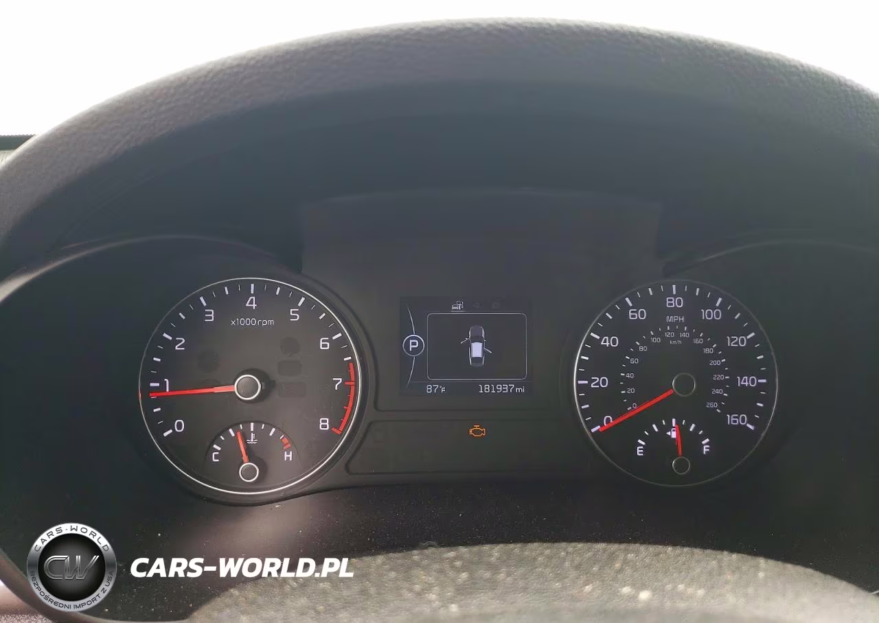 2016 Kia Optima Lx VIN:5XXGT4L30GG093355 - 9